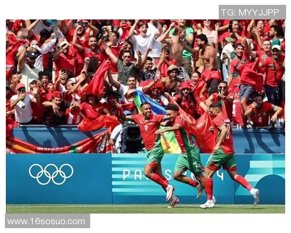 足球明星对决瞬间精彩回顾展现球场风采与激情的完美碰撞